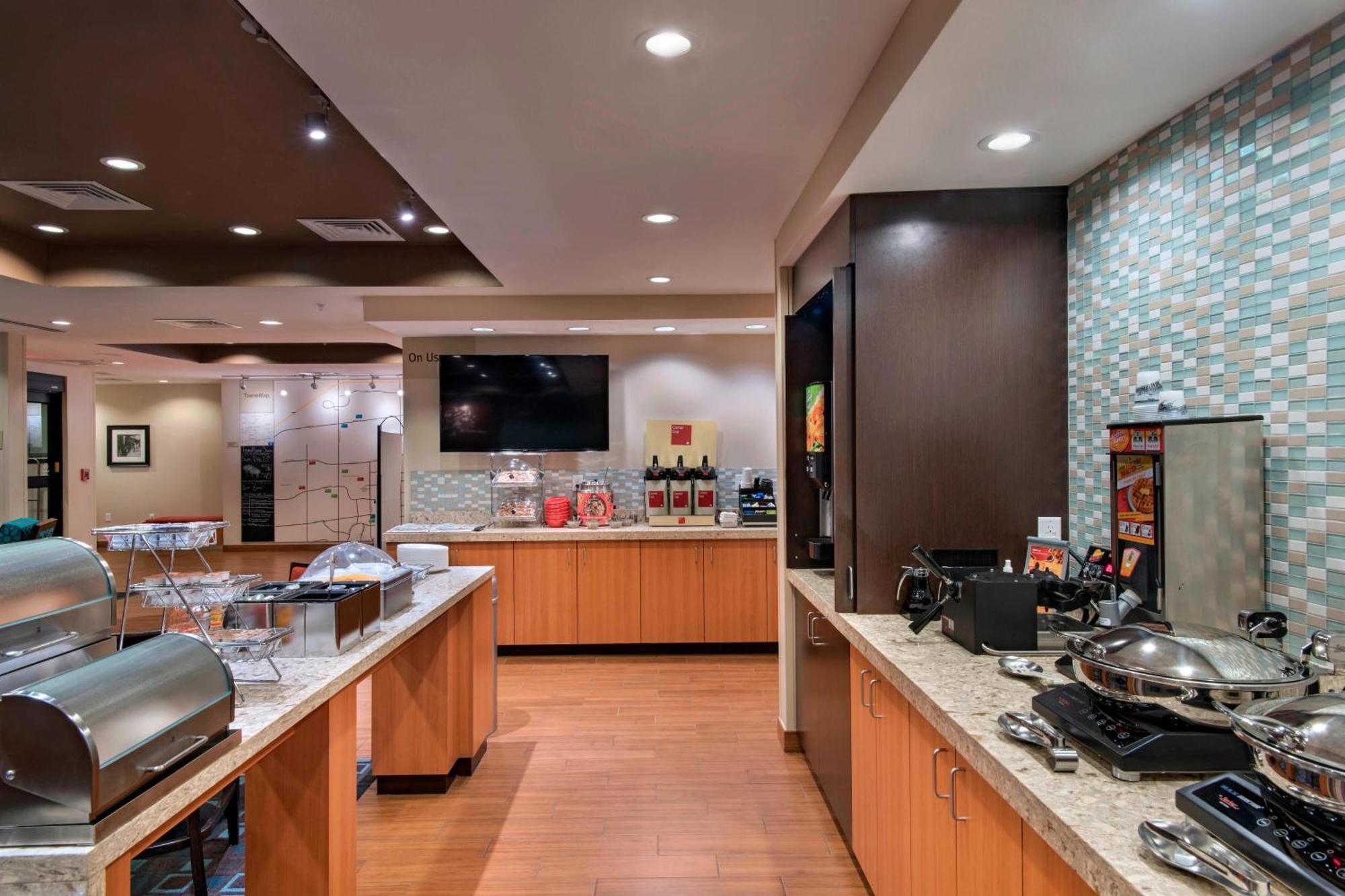 Towneplace Suites By Marriott Des Moines West/Jordan Creek West Des Moines Exteriör bild
